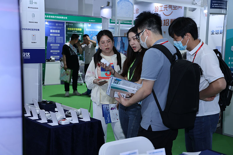 195A3681.jpg 195A3681.jpg